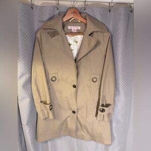 Via Spiga Woman Khaki Trench Coat Size Large(14)